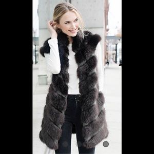 NWT DONNA SALYERS FABULOUS MINX FAUX FUR VEST